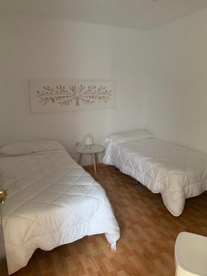 Apartahotel Playa Conil Conil De La Frontera Bagian luar foto